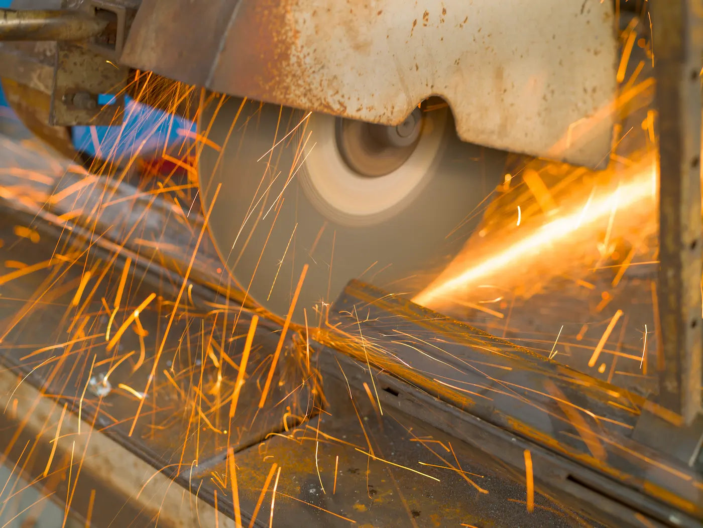 Band Saw vs Chop Saw vs Cold Saw — Which One Should You Use for Metal?