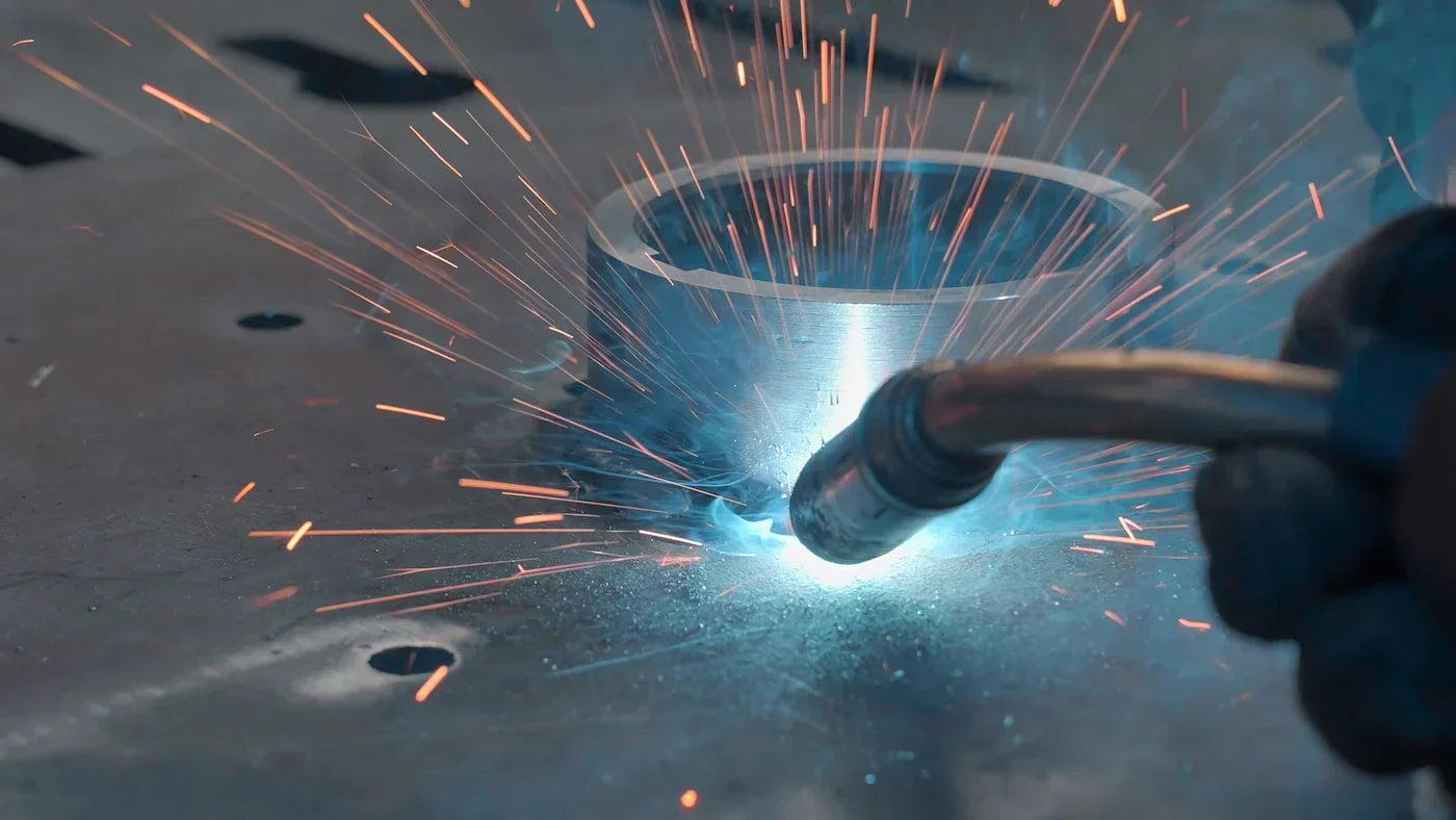 Steel Thickness Guide — What Tools You Need From 16 Gauge to 1/2”