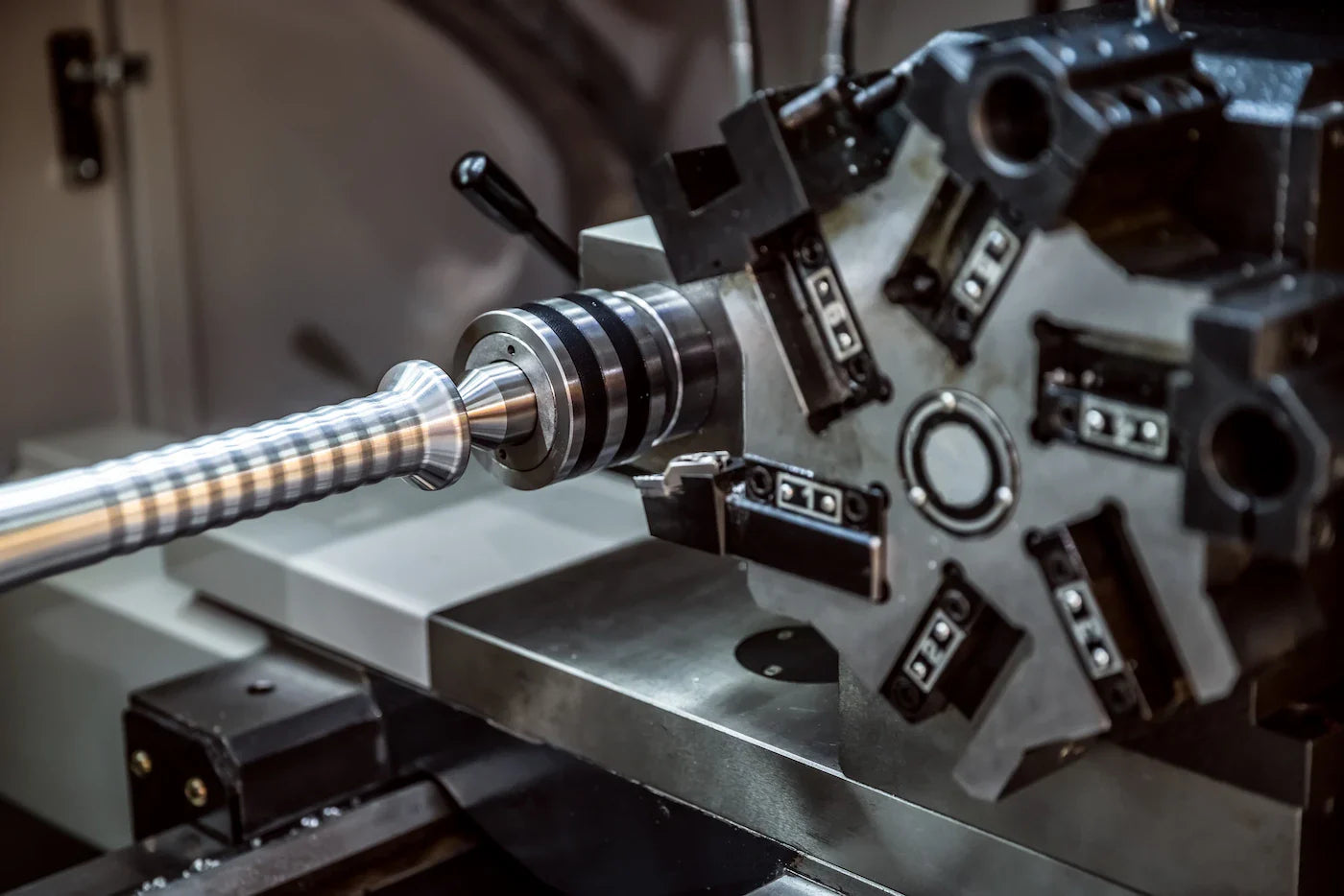 Mill vs Lathe — Which Machine Should You Buy First?